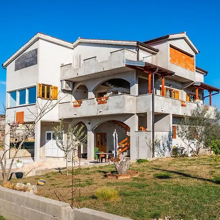 Apartment Cvita